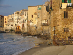 La casa infestata di Cefalù